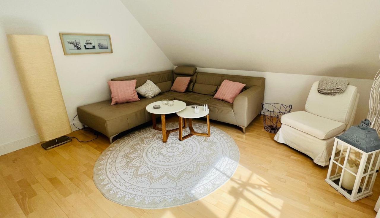 Ferienwohnung Im Tuermchen Oberfell エクステリア 写真